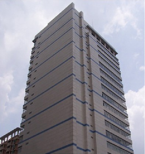 中國電信廣州跑馬場(chǎng)IDC機(jī)樓格力中央空調(diào)安裝案例.png